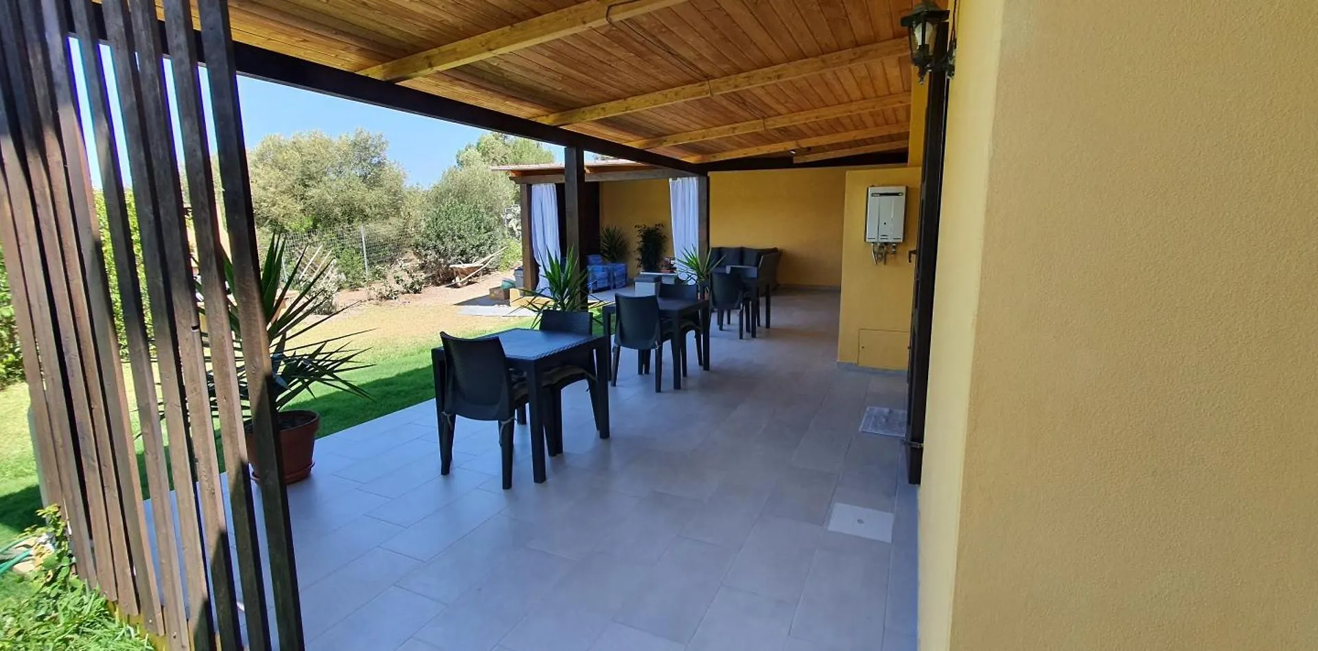 Artemisia Bed And Breakfast Sant'Anna Arresi 0*,  Italy
